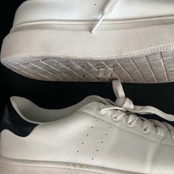 Time and Tru White Chunky Lace Up Athletic Tennis Sneaker Shoes Size 9 - Picture 10 of 16